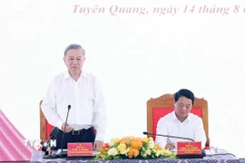 Tổng Bí thư Tô Lâm phát biểu tại cuộc làm việc với Ban Thường vụ Tỉnh ủy Tuyên Quang. (Ảnh: Thống Nhất/TTXVN)