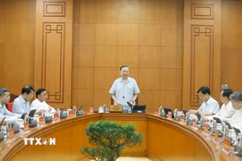 Tổng Bí thư, Chủ tịch nước Tô Lâm, Trưởng ban Chỉ đạo Trung ương về phát triển khoa học công nghệ, đổi mới sáng tạo và chuyển đổi số chủ trì buổi làm việc của Thường trực Ban Chỉ đạo cho ý kiến về Đề án “Nghiên cứu ứng dụng và phát triển công nghệ lượng tử phục vụ phát triển kinh tế-xã hội, đảm bảo quốc phòng, an ninh.”. (Ảnh: Thống Nhất/TTXVN)