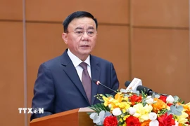 Đồng chí Trần Cẩm Tú, Ủy viên Bộ Chính trị, Thường trực Ban Bí thư thay mặt Lãnh đạo Đảng, Nhà nước phát biểu chỉ đạo. (Ảnh: Doãn Tấn/TTXVN)