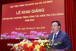 Giáo sư-Tiến sỹ Nguyễn Xuân Thắng phát biểu khai giảng. (Ảnh: Văn Điệp/TTXVN)
