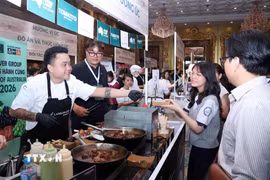 Triển lãm “Hương vị Úc” giới thiệu những sản phẩm nông sản, thực phẩm, đồ uống đặc sắc của Australia. (Ảnh: Xuân Khu/TTXVN)