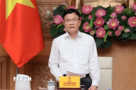 Phó Thủ tướng Lê Thành Long phát biểu. (Ảnh: An Đăng/TTXVN)