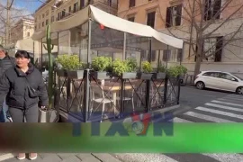 Thủ đô Roma của Italy siết chặt quản lý vỉa hè