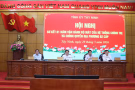Hội nghị sơ kết 1 năm vận hành bộ máy của hệ thống chính trị và chính quyền địa phương 2 cấp. (Ảnh: Đức Hạnh/TTXVN)