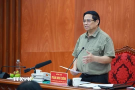 Thủ tướng Phạm Minh Chính làm việc với lãnh đạo các tỉnh: Đắk Lắk, Gia Lai, Khánh Hòa, Lâm Đồng để triển khai các biện pháp khắc phục hậu quả mưa lũ, ổn định đời sống nhân dân. (Ảnh: Dương Giang/TTXVN)