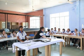 Học sinh trường trung cấp nghề trong giờ thực hành. (Ảnh minh họa: Hoàng Hiếu/TTXVN)