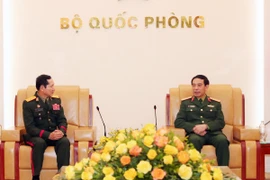 Đại tướng Phan Văn Giang tiếp Trung tướng Saichay Kommasith, Thứ trưởng Bộ Quốc phòng, Tổng Tham mưu trưởng Quân đội Nhân dân Lào. (Ảnh: Trọng Đức/TTXVN)