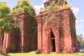 Đà Nẵng: Vì sao công trình Tháp Chăm mới hết bảo hành đã xuống cấp