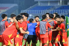 Niềm vui của U17 Việt Nam sau khi giành quyền vào chung kết. (Nguồn: VFF)