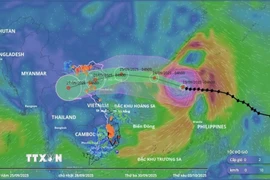 Hướng di chuyển của bão số 9 lúc 4 giờ ngày 23/9. (Ảnh: TTXVN phát)