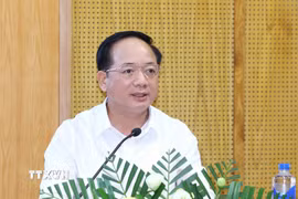 Đồng chí Trịnh Văn Quyết, Ủy viên Bộ Chính trị, Bí thư Trung ương Đảng, Trưởng Ban Tuyên giáo và Dân vận Trung ương phát biểu chỉ đạo hội nghị. (Ảnh: Phương Hoa/TTXVN)