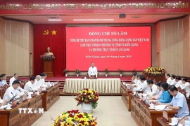 Tổng Bí thư Tô Lâm phát biểu chỉ đạo tại cuộc làm việc với Ban Thường vụ Tỉnh ủy Kiên Giang và Thường trực Tỉnh ủy An Giang. (Ảnh: Thống Nhất/TTXVN)