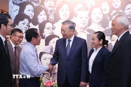 Tổng Bí thư Tô Lâm với các đại biểu. (Ảnh: Văn Điệp/TTXVN)