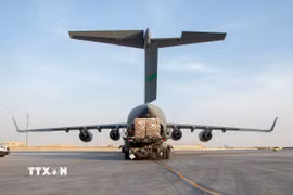 Máy bay tại căn cứ không quân Al-Udeid ở Qatar. (Ảnh: AFP/TTXVN)
