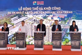 Nghi thức khởi công dự án nhà ở xã hội "Golden Square Nha Trang". (Ảnh: Xuân Triệu/TTXVN)