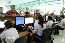 Ngành y tế Tây Ninh đẩy mạnh ứng dụng công nghệ thông tin trong quản lý khám chữa bệnh nhằm đáp ứng tốt hơn nhu cầu chăm sóc sức khỏe của người dân. (Ảnh: Đức Hạnh/TTXVN) 