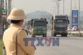 Quảng Trị: Tăng cường xử lý xe quá khổ, quá tải dịp giáp Tết Nguyên đán