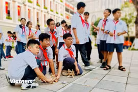 Đồng bộ giải pháp giảm áp lực cho học sinh vào lớp 10. (Nguồn: Vietnam+)
