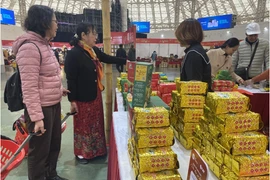 Gian hàng nhãn hiệu chè Minh Đeng (xã Tân Lập, tỉnh Thái Nguyên) (Nguồn: Vietnam+)