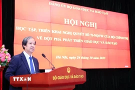 Bộ trưởng Bộ Giáo dục và Đào tạo Nguyễn Kim Sơn phát biểu. (Ảnh: TTXVN phát)