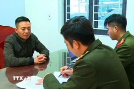 Hoàng Văn Toàn tại cơ quan điều tra. (Ảnh TTXVN phát)