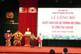 Đại tá Nguyễn Đức Long giữ chức vụ Phó Giám đốc Công an Hà Nội