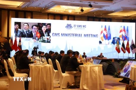 Thứ trưởng Bộ Tài chính Trần Quốc Phương phát biểu tại hội nghị. (Ảnh: Đỗ Sinh/TTXVN)