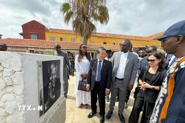 Đoàn Quốc hội Việt Nam tìm hiểu mô hình văn hóa, du lịch đảo Gorée của Senegal