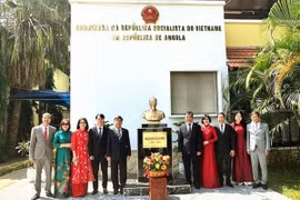 Việt Nam và Cuba tăng cường hợp tác tại Angola