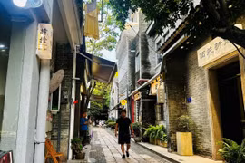 Khu phố cổ của Quảng Châu là sự hiện diện hài hòa giữa di sản và hiện đại. (Ảnh: Việt Đức/Vietnam+)
