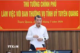 Thủ tướng Lê Minh Hưng làm việc với Ban Thường vụ Tỉnh ủy Tuyên Quang. (Ảnh: Dương Giang/TTXVN)