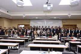 Hội thảo quy tụ đông đảo các chuyên gia Việt Nam đang làm việc tại các trường đại học, viện nghiên cứu uy tín của Nhật Bản. (Ảnh: Xuân Giao/TTXVN) 