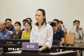Bị cáo Chi tại phiên tòa xét xử phúc thẩm. (Ảnh: TTXVN phát)