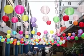 Thành phố Hồ Chí Minh: Mang Tết Trung thu đến với bệnh nhi