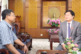 Bí thư Tỉnh ủy Tây Ninh Nguyễn Văn Quyết trả lời phỏng vấn phóng viên TTXVN. (Ảnh: TTXVN phát)