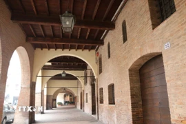 Hành lang mái vòm - biểu tượng linh hồn của thành phố Bologna