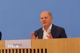 Thủ tướng Olaf Scholz khẳng định nước Đức có trách nhiệm duy trì ký ức về thảm họa diệt chủng Do Thái (Holocaust), dưới thời Đức quốc xã trong Chiến tranh Thế giới thứ hai. (Ảnh: TTXVN phát) 