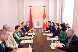 Chủ tịch Quốc hội Trần Thanh Mẫn tiếp ông Mustapha El Ktiri, Chủ tịch Hội hữu nghị Maroc-Việt Nam. (Ảnh: Doãn Tấn/TTXVN) 
