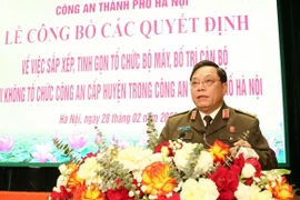 Trung tướng Nguyễn Hải Trung, Giám đốc Công an thành phố Hà Nội, phát biểu tại hội nghị. (Ảnh: TTXVN phát)