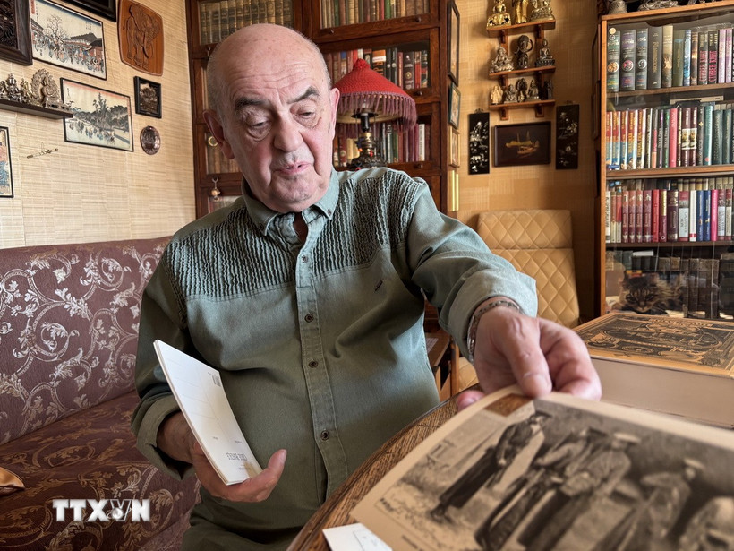 Nhà báo Aleksey Sunnerberg, Sputnik. (Ảnh: Tâm Hằng/TTXVN)