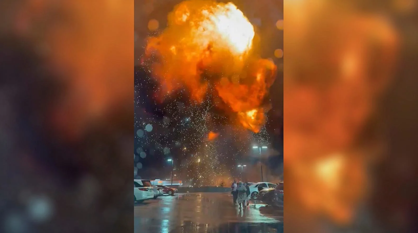 Mỹ: Máy bay bốc cháy và rơi với tốc độ kinh hoàng, nhiều người thương vong