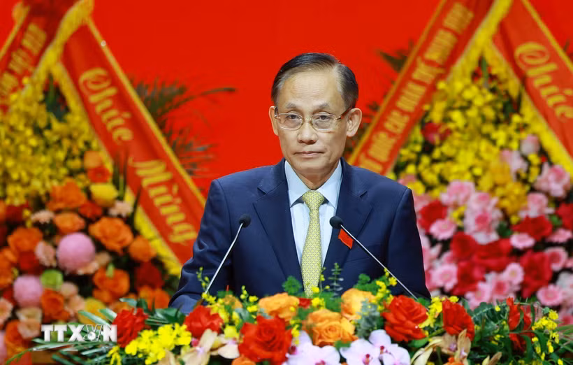 Đồng chí Lê Hoài Trung, Bí thư Trung ương Đảng, Ủy viên Ban Thường vụ Đảng ủy Chính phủ, Bí thư Đảng ủy, Quyền Bộ trưởng Bộ Ngoại Giao trình bày tham luận với nội dung: “Nâng cao năng lực, phát huy vai trò của Đảng ủy Bộ Ngoại giao trong việc lãnh đạo thực hiện thắng lợi nhiệm vụ của của ngành Ngoại giao trong kỷ nguyên vươn mình của dân tộc”. (Ảnh: Dương Giang/TTXVN)