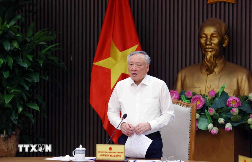 Phó Thủ tướng Thường trực Nguyễn Hòa Bình phát biểu chỉ đạo. (Ảnh: Phạm Kiên/TTXVN)