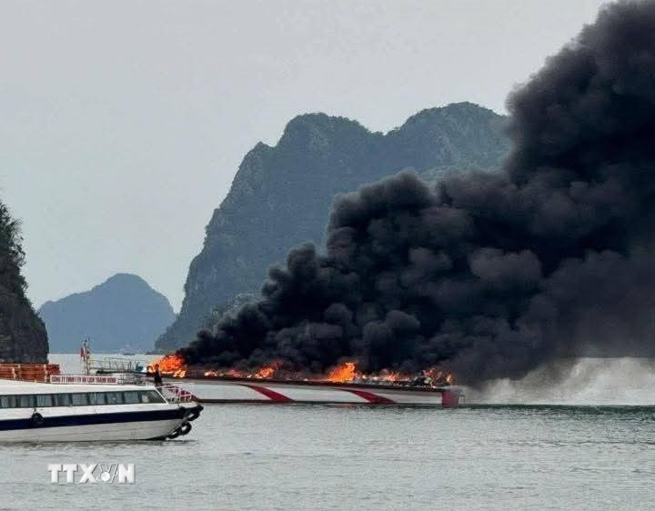 Hiện trường vụ cháy. (Ảnh: TTXVN phát)