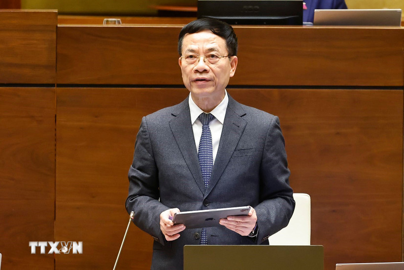 Bộ trưởng Bộ Khoa học và Công nghệ Nguyễn Mạnh Hùng giải trình, làm rõ một số vấn đề đại biểu Quốc hội nêu. (Ảnh: Doãn Tấn/TTXVN)