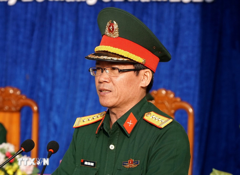 Tại Quyết định số 962/QĐ-TTg, Thủ tướng Chính phủ bổ nhiệm đồng chí Đại tá Lương Đình Chung, Phó Chính ủy Quân khu 5 giữ chức Chính ủy Quân khu 5. (Ảnh: Quốc Dũng/TTXVN)