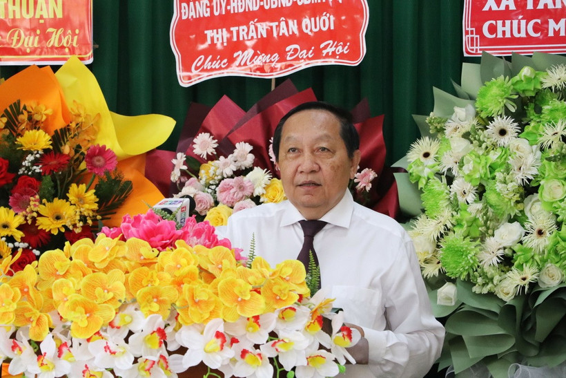 Phó Bí thư Thường trực Tỉnh ủy Vĩnh Long Nguyễn Thành Thế phát biểu tại hội nghị rút kinh nghiệm sau bế mạc Đại hội. (Ảnh: Phạm Minh Tuấn/TTXVN)