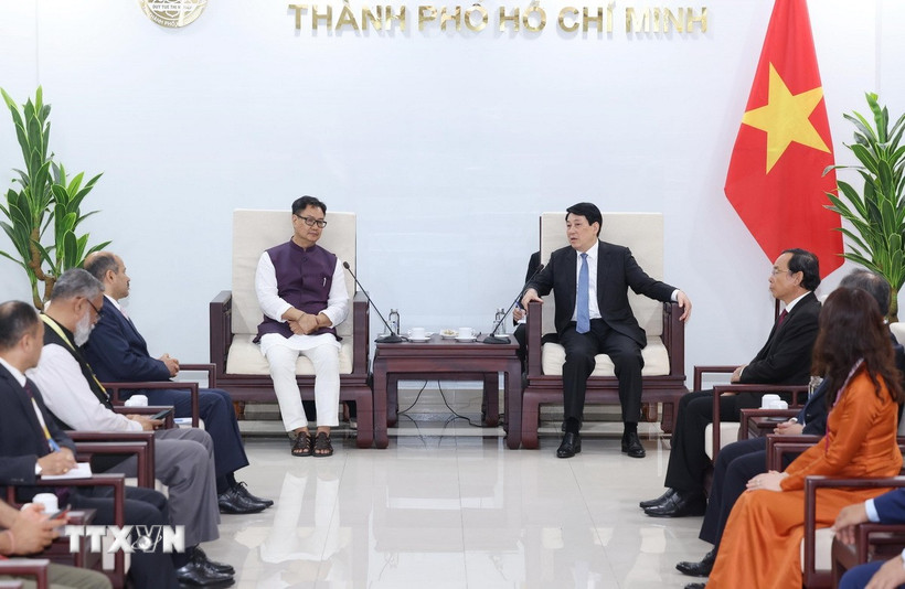 Chủ tịch nước: Việt Nam và Ấn Độ cần tăng cường chia sẻ kinh nghiệm về lập pháp