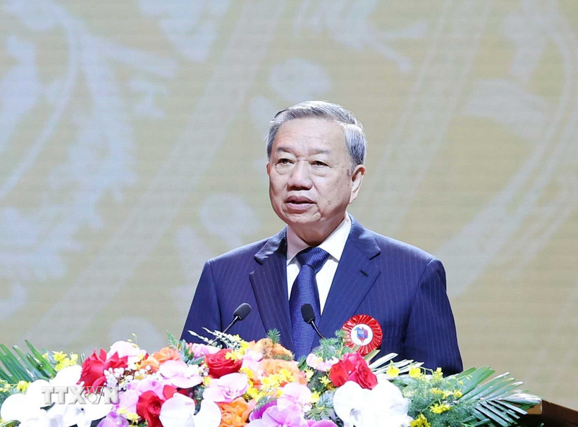 Tổng Bí thư Tô Lâm phát biểu tại Lễ kỷ niệm 100 năm Ngày Báo chí cách mạng Việt Nam. (Ảnh: Thống Nhất/TTXVN)