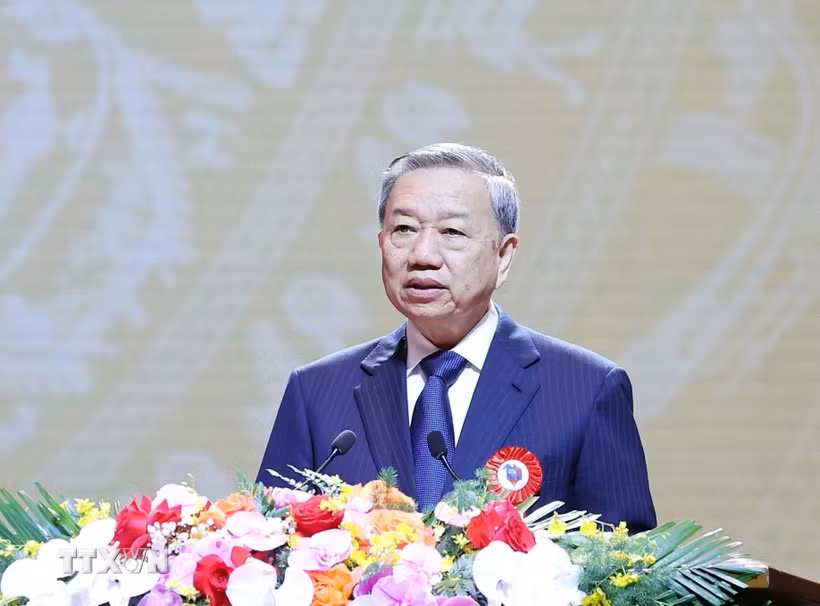 Tổng Bí thư Tô Lâm phát biểu tại Lễ kỷ niệm 100 năm Ngày Báo chí cách mạng Việt Nam. (Ảnh: Thống Nhất/TTXVN)